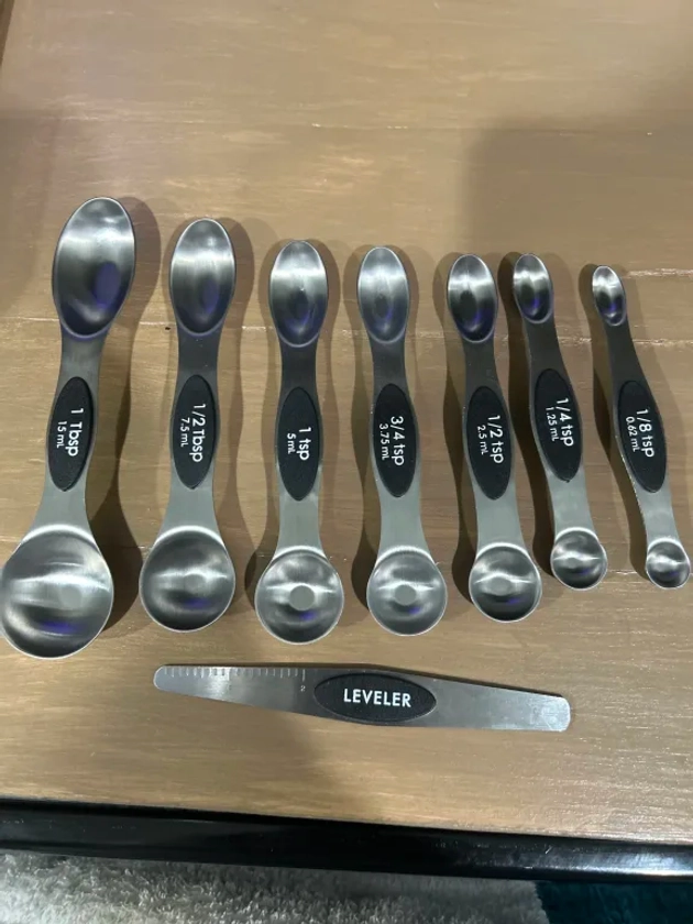 Magnetic Dual Sided Measuring Spoons Set of 8 | Overstock.com Shopping - The Best Deals on Kitchen Gadgets | 42989566