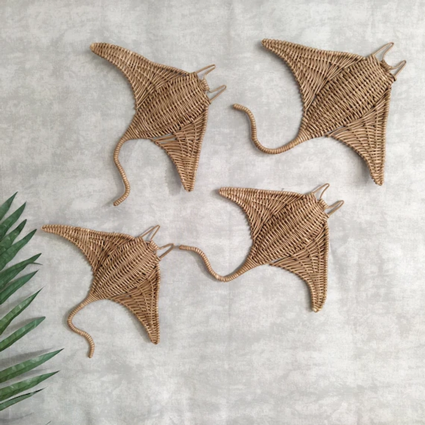 Set of 4 stingray wicker hanging decor, Stingray hanging on wall,Underwater world wall decor, Wicker nautical wall decor, Beach house decor