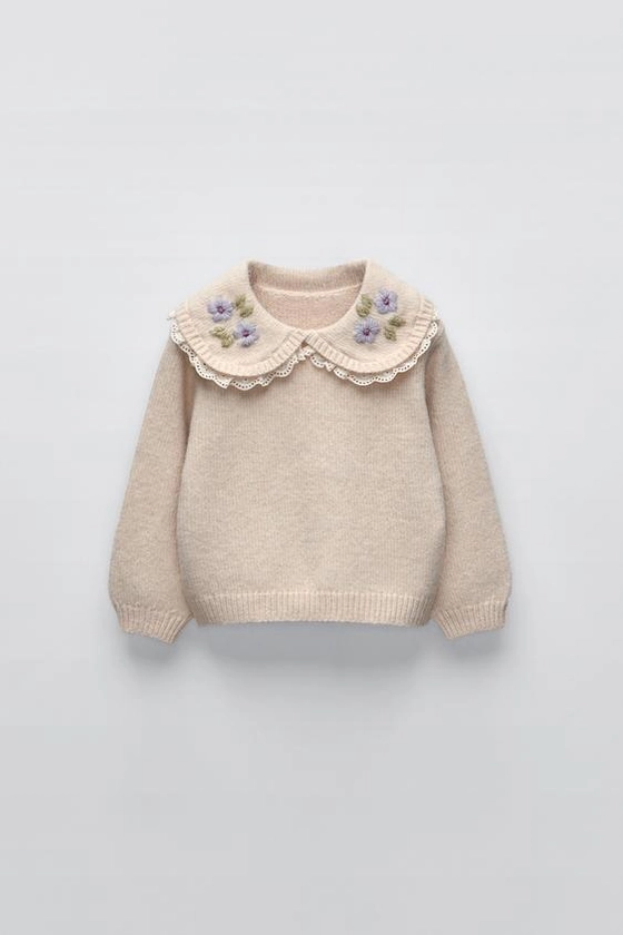 KNIT SWEATER WITH EMBROIDERED COLLAR