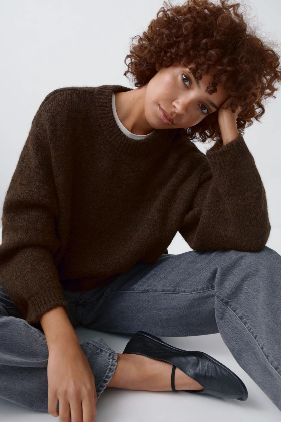 Boxy knitted sweater