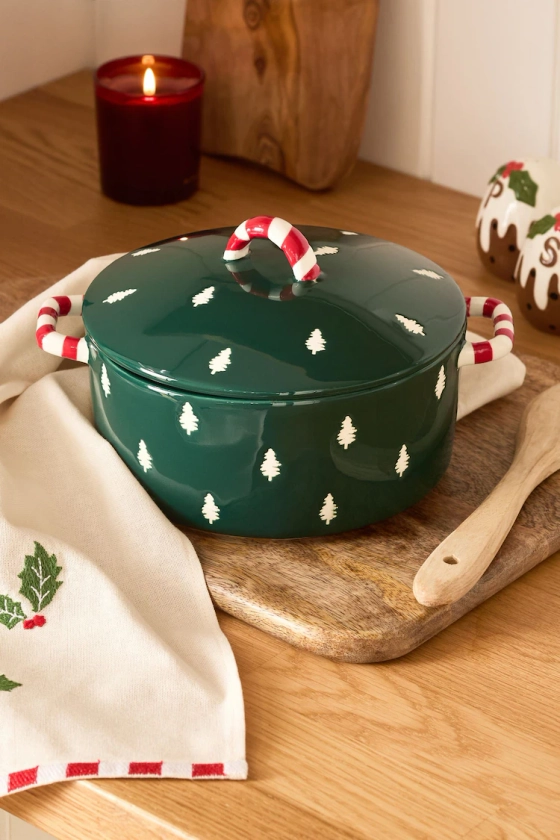 Buy Green Christmas Tree Casserole Dish from Next Finland