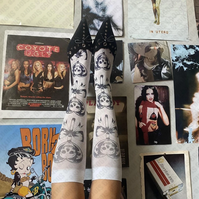 Calcetines largos con estampado de letras blancas para mujer, medias bonitas de estética Y2K JK, ropa de calle elegante de los años 2000, Emo Girls Y2k, Harajuku Vintage - AliExpress