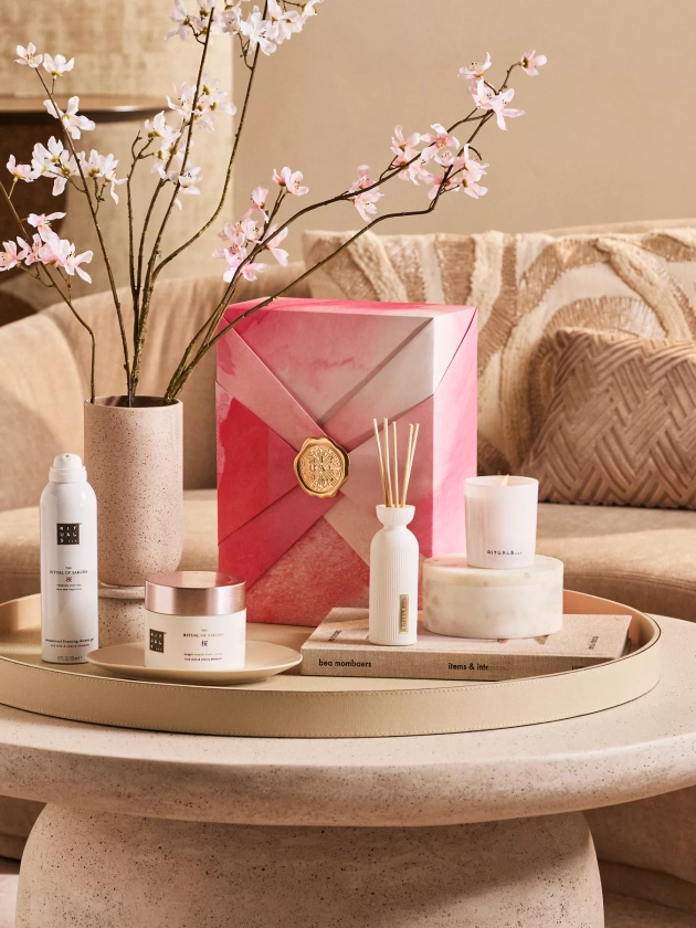 The Ritual of Sakura - Large Gift Set 2023