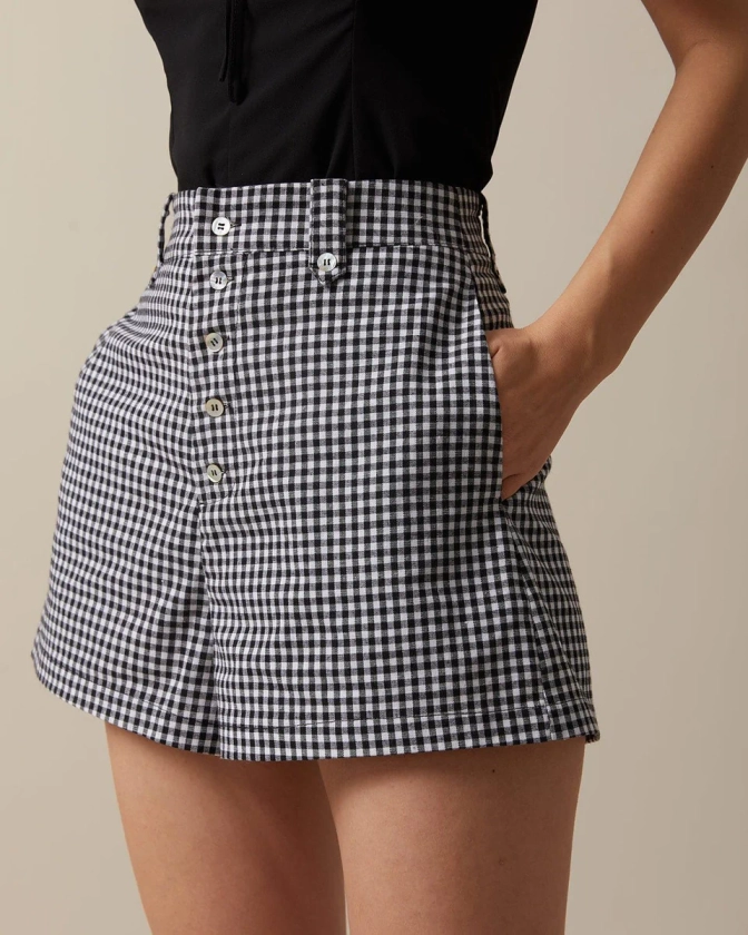 The Black High Waisted Button Up Plaid Shorts - High Waisted Plaid Shorts, Retro Classic Vibe - Black - Bottoms | RIHOAS