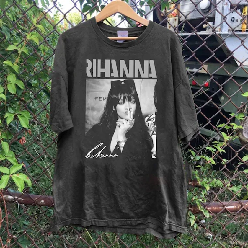 Rihanna Fans Top Shirt, Rihanna Badgal T-shirt, Rihanna Concert Tee, Rihanna Merch, Lift Me Up Shirt, Gift For Women, Men Unisex Style Shirt