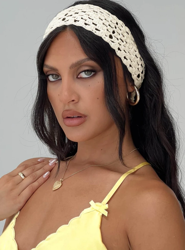 Sarea Crochet Headband White