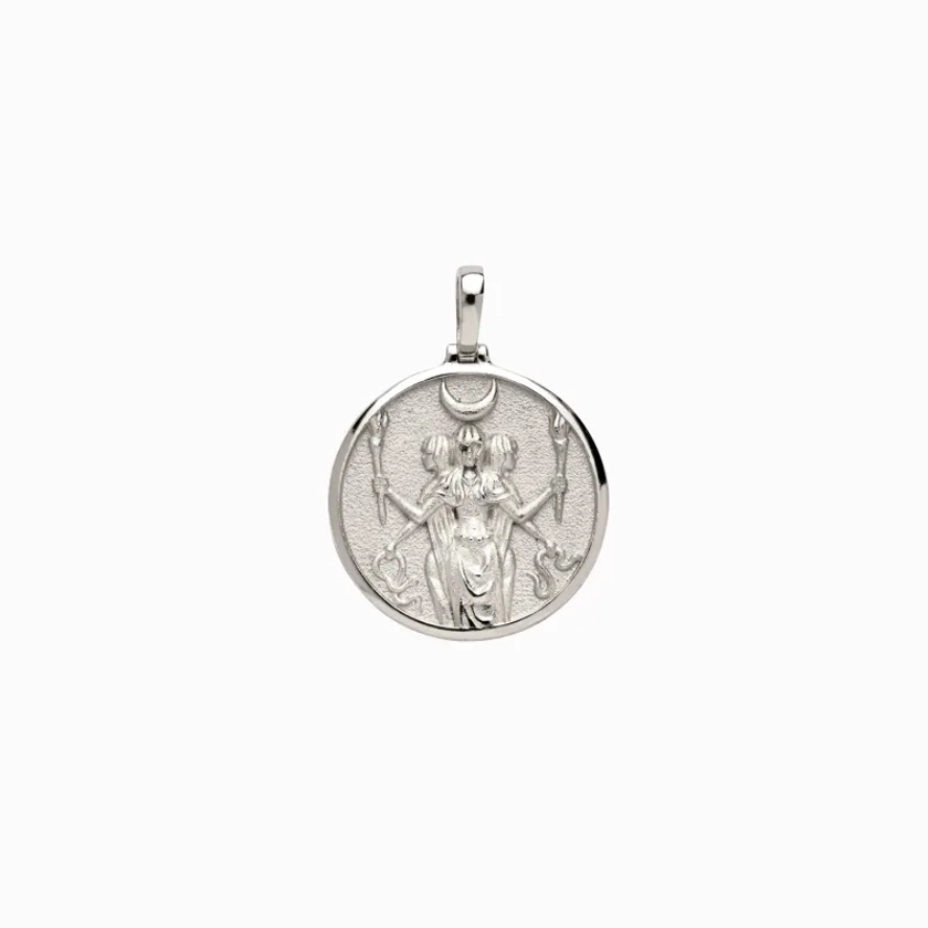 Hecate Necklace In Sterling Silver