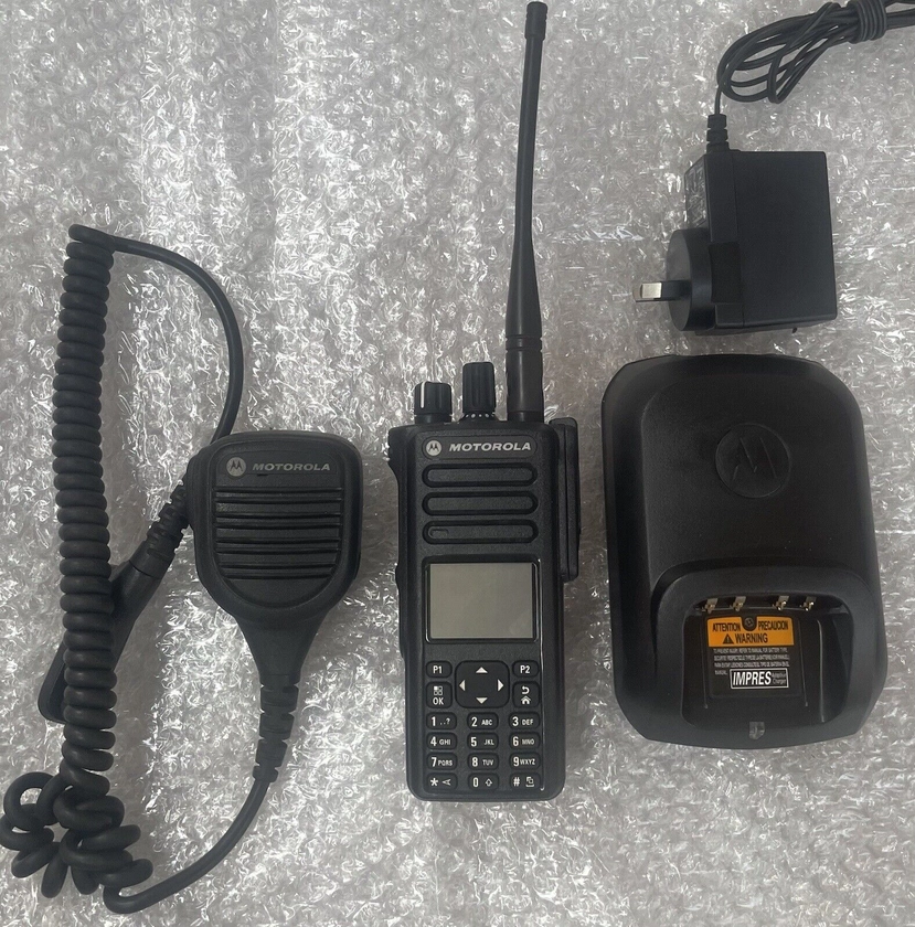 Motorola DP4801E UHF 80 Channel CB Two way radios