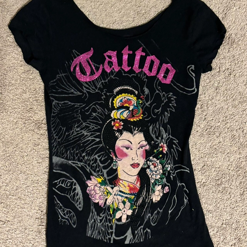 ed hardy off the shoulder top- fits medium to large