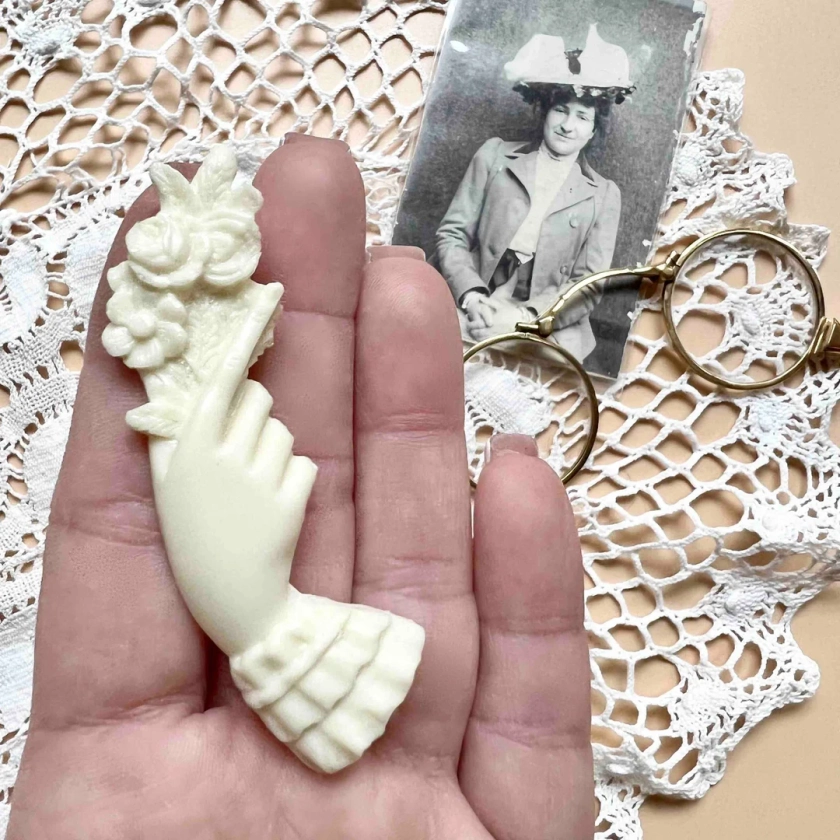 Elegant Victorian Mourning Hand Brooch,vintage Celluloid Bakelite Jet REPRO in Fakelite,edwardian Victorian Jewelry by Mrs Polly's Lucite - Etsy