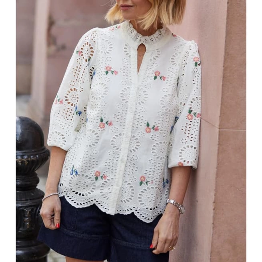 Wyse										White Ellie Embroidery Blouse