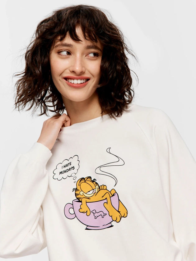 Garfield Sweater Cream - Peter Alexander Online