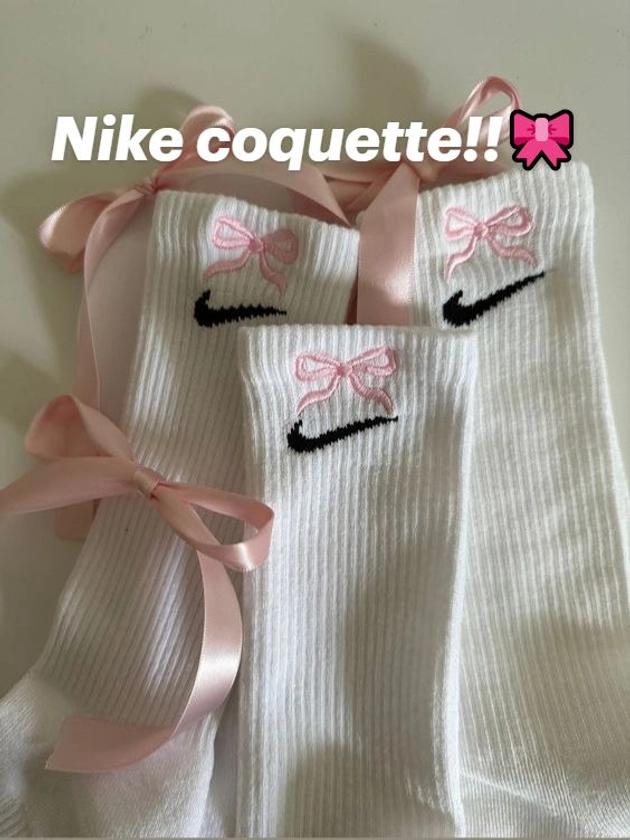 Nike coquette!!🎀 in 2024 | Outfit ideen, Trendy sachen, Outfit inspirationen