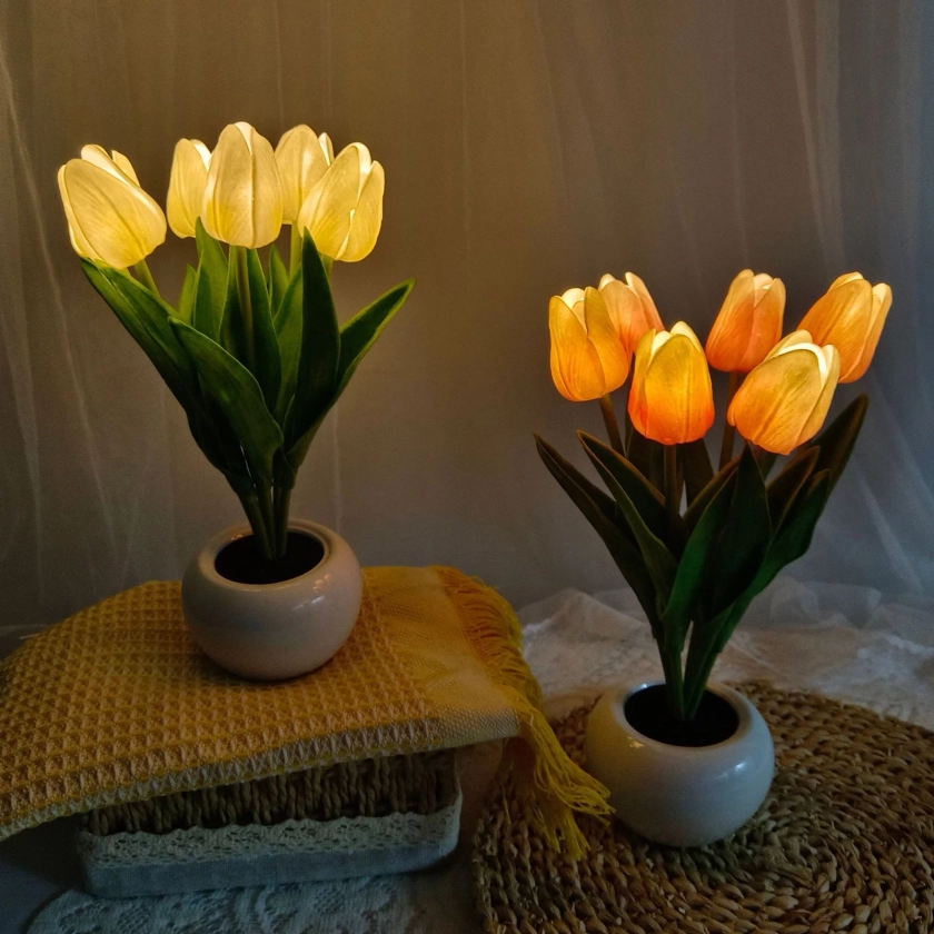 Sunjoy Tech LED Night Light Real Touch Creative Six Branches Tulips Potted Artificial Flower Bedside Lamp Wedding Living Room Home Decoration