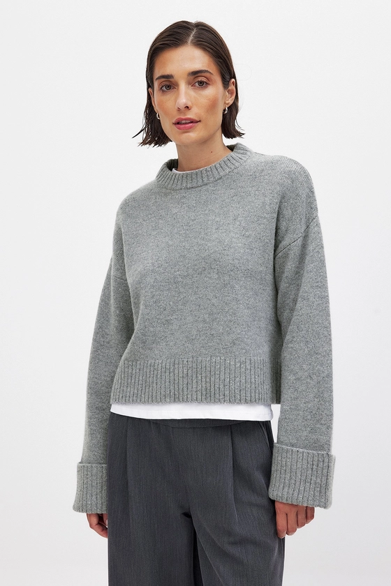 Pull en laine avec revers aux manches Gris