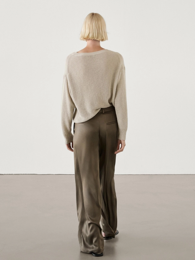 Darted satin wide-leg trousers · Greyish Green · Dressy | Massimo Dutti