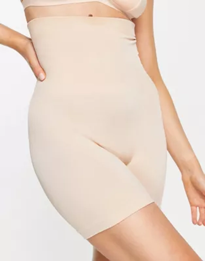 ASOS DESIGN - Short gainant sans coutures à taille haute - Beige