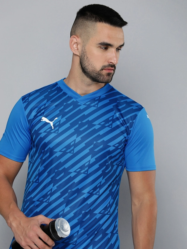 Puma Printed TeamULTIMATE V-Neck dryCELL Slim Fit Football T-shirt