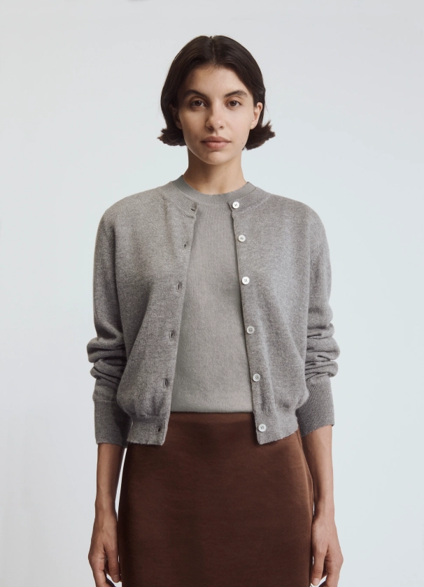 Enya Cashmere Cardigan in Soft Grey