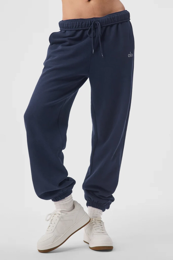 Accolade Sweatpant - Navy