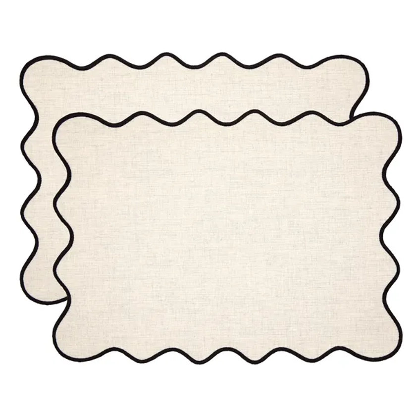 Set of 2 Scalloped Placemats