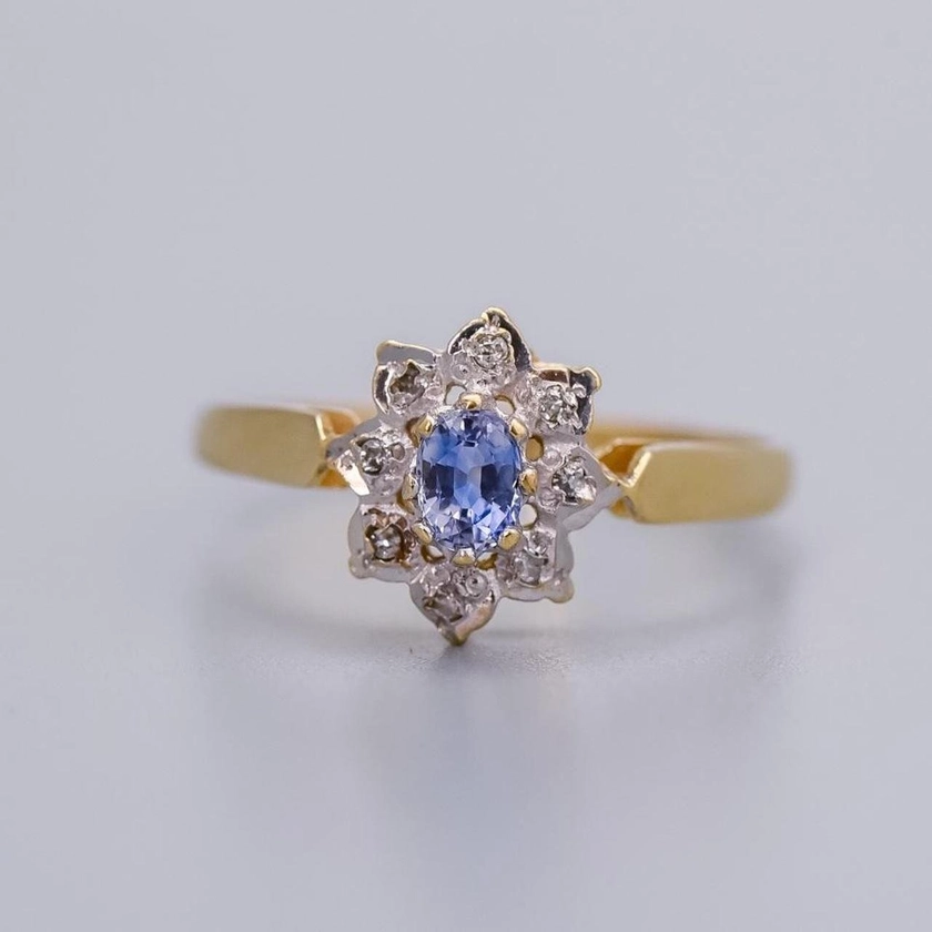 9K Gold Tanzanite Ring — Don Laurence Jewellery