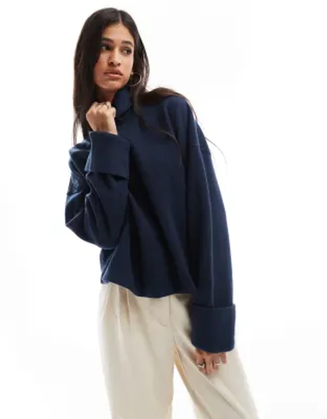 ASOS DESIGN - Pull à col roulé ultra-doux avec revers aux poignets - Bleu marine