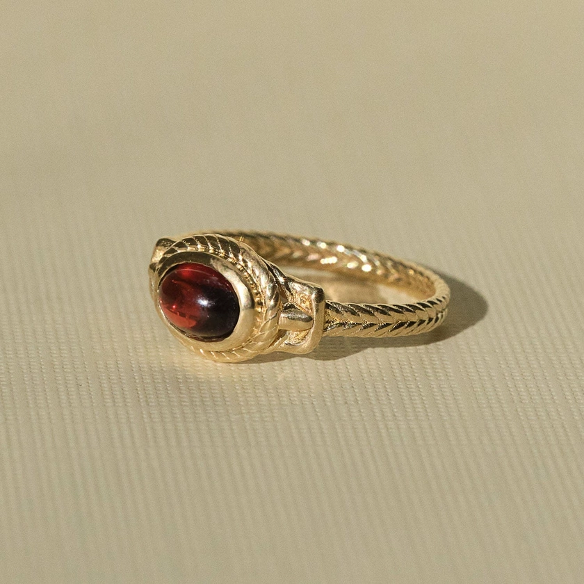 Ancient Heirloom Ring - Garnet