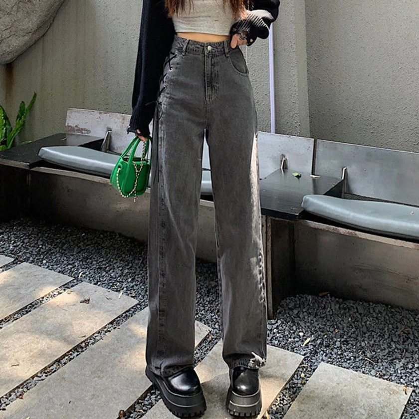 Lace-Up Pants With Wide Legs