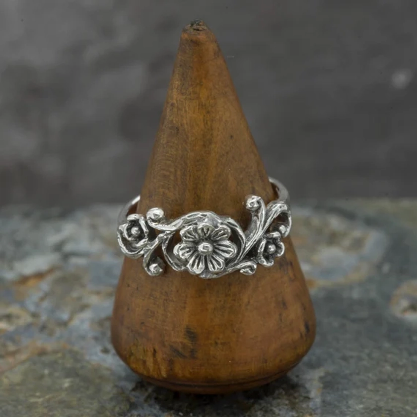 Flower on Vine Silver Ring|Nature Ring|Oxidised Silver Ring|Unique|