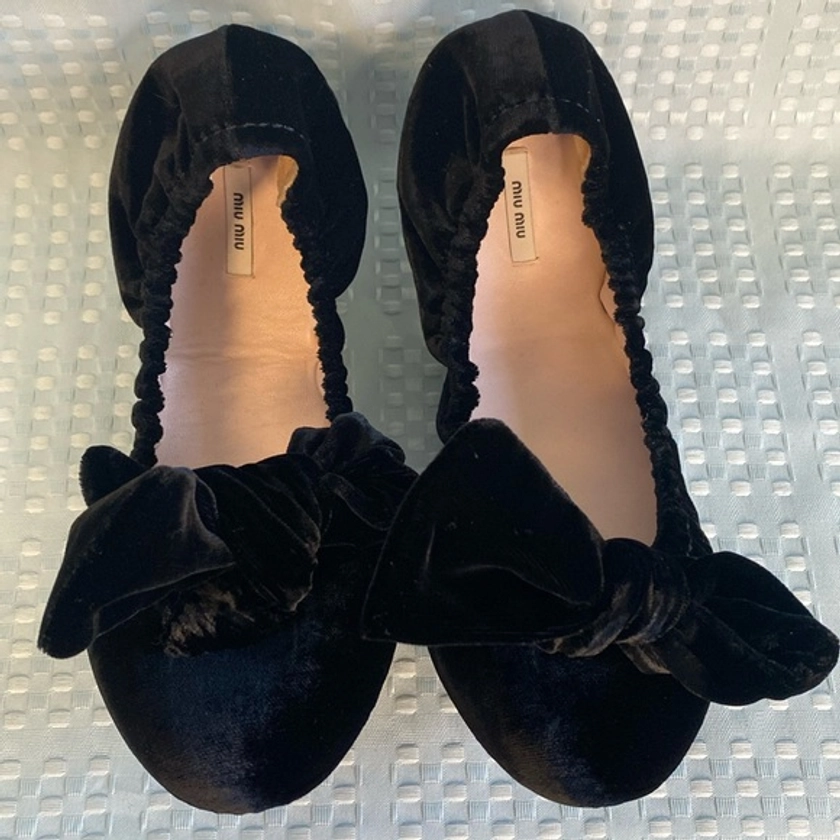 Miu Miu Velvet Bow Ballet Flat In Black