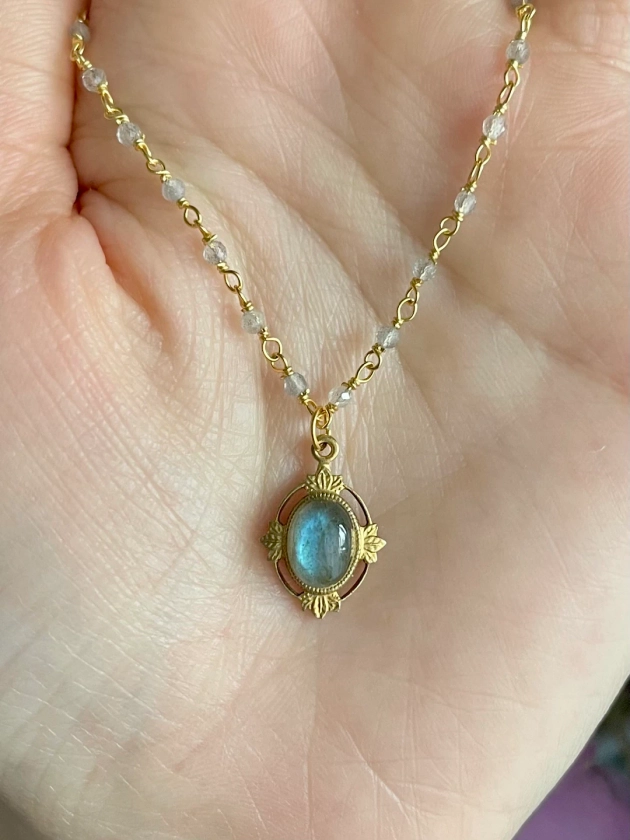 Vintage labradorite necklace