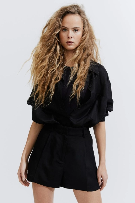 Linen-blend shorts - Black - Ladies | H&M GB