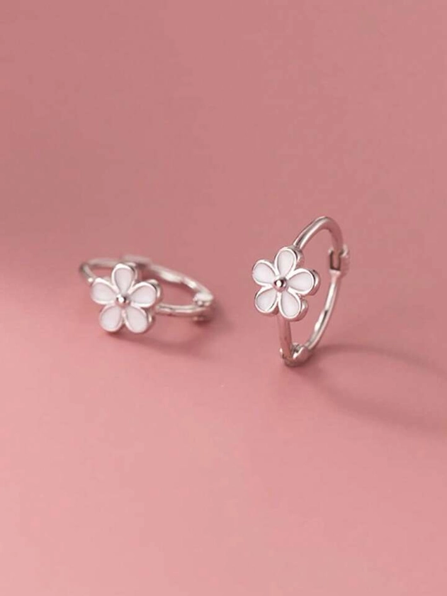 Daisy Hoop Earrings Huggies For Women Girls Small White Flower Hoop Earrings Cartilage Helix Earrings