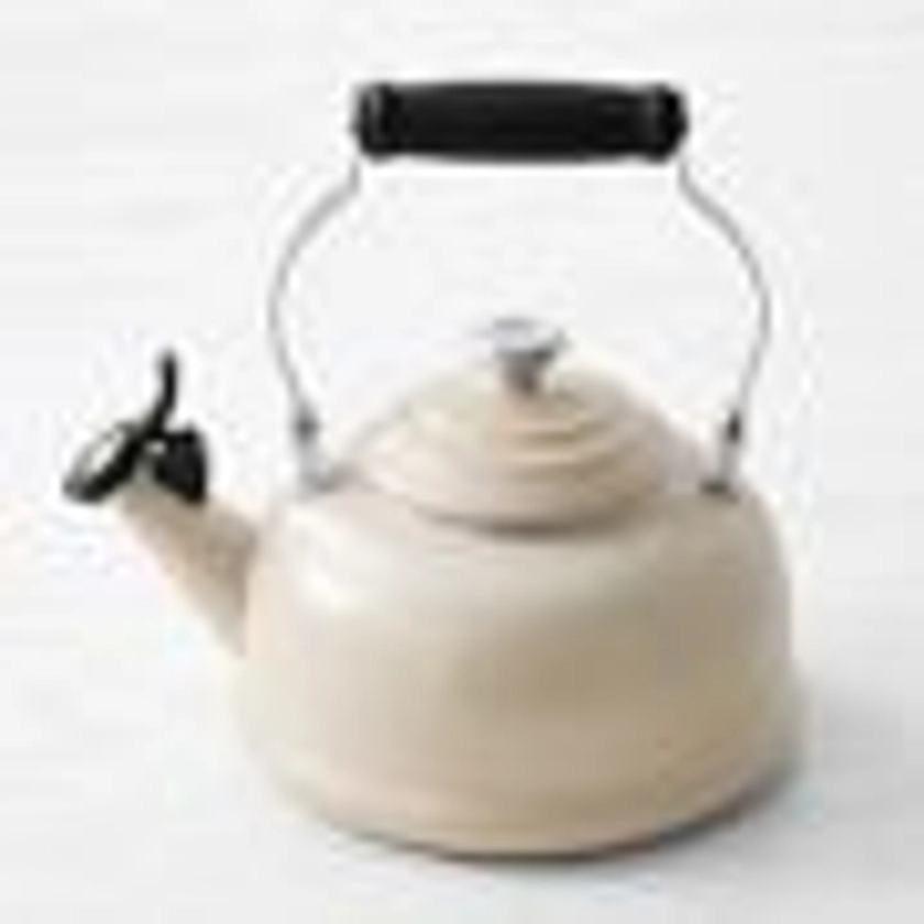 Le Creuset Classic Whistling Tea Kettle