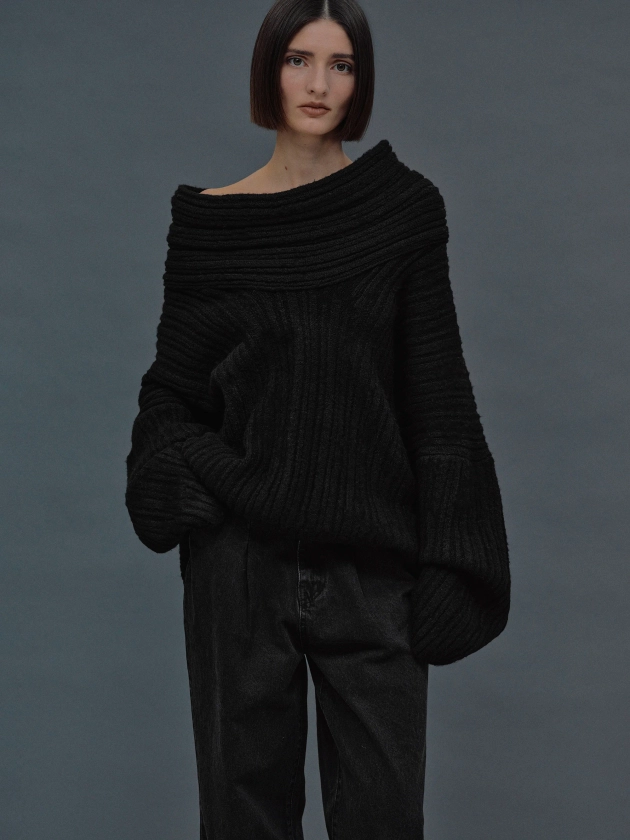 (Coming Soon) Becca Oversized High Roll Knit Pullover, Black