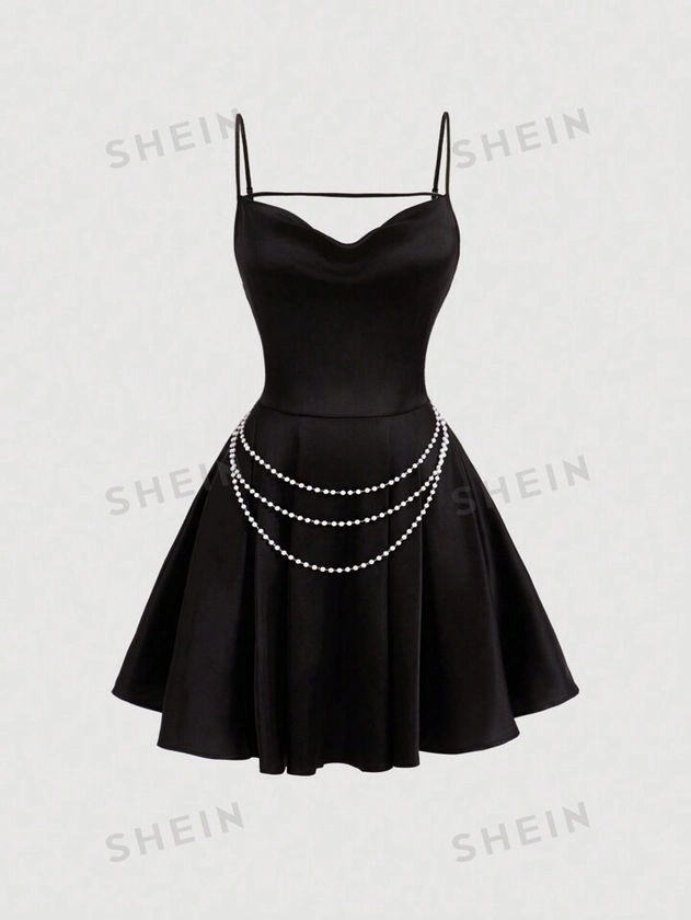 SHEIN MOD Vestido negro de línea A con cuello de oscilación y cadena decorada con perlas para mujeres