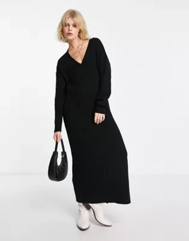 ASOS DESIGN - Robe pull longue en maille avec col en V - Noir | ASOS