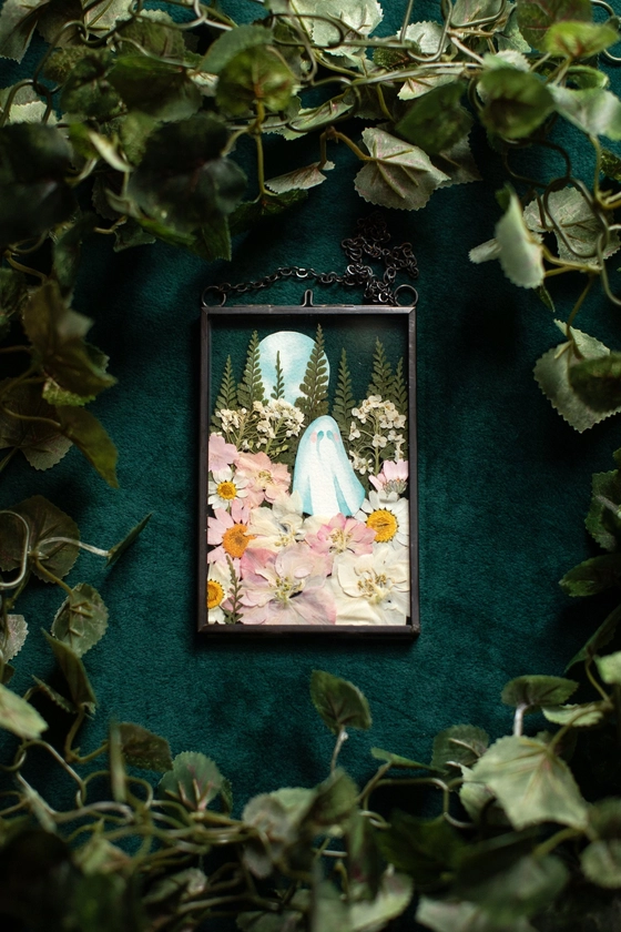 Glinda - Medium Garden Ghost — Rosy Ghost Curios