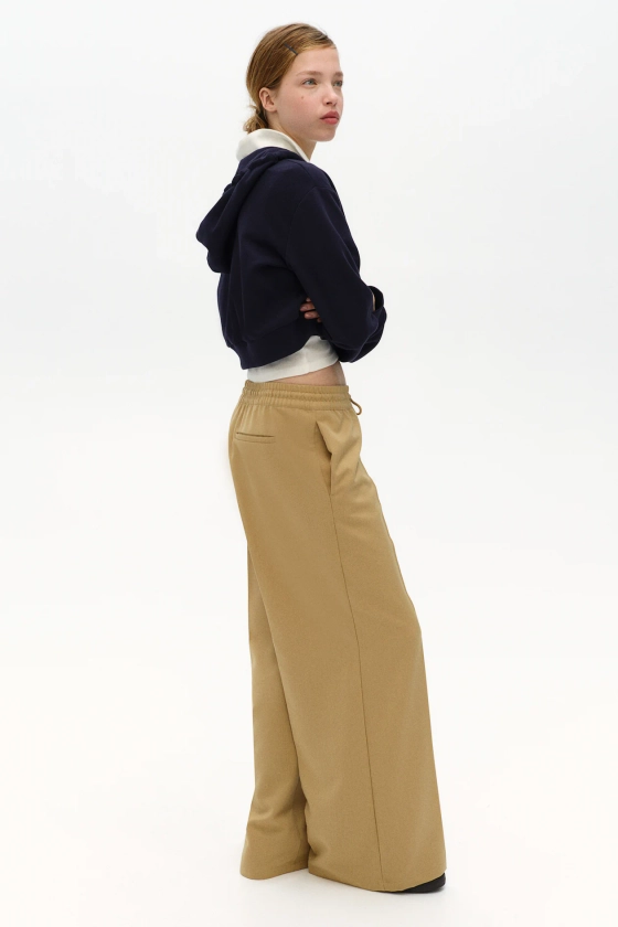 Wide-cut Pull-on Pants - Regular waist - Long - Beige - Ladies | H&M US