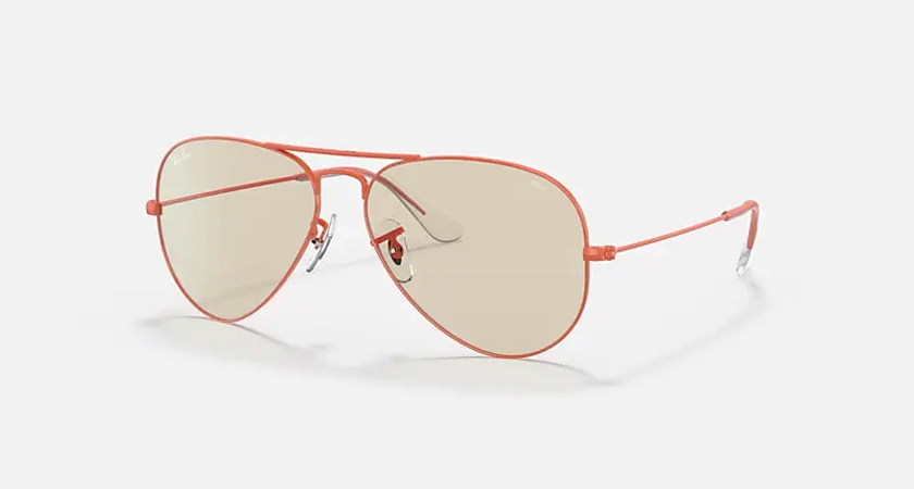 AVIATOR SOLID EVOLVE Sunglasses in Red and Brown - RB3025 | Ray-Ban® GB