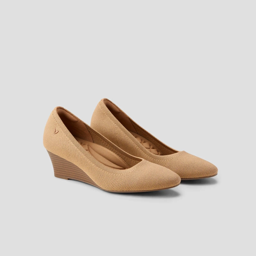 Tamia Round-Toe Wedge in Nutmeg-Sustainable | VIVAIA