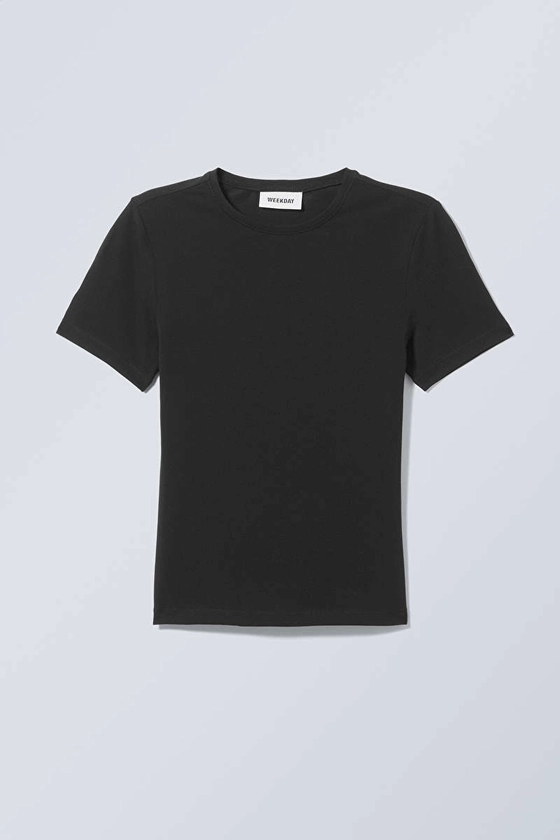 Slim Fitted T-shirt - Black - Weekday GB