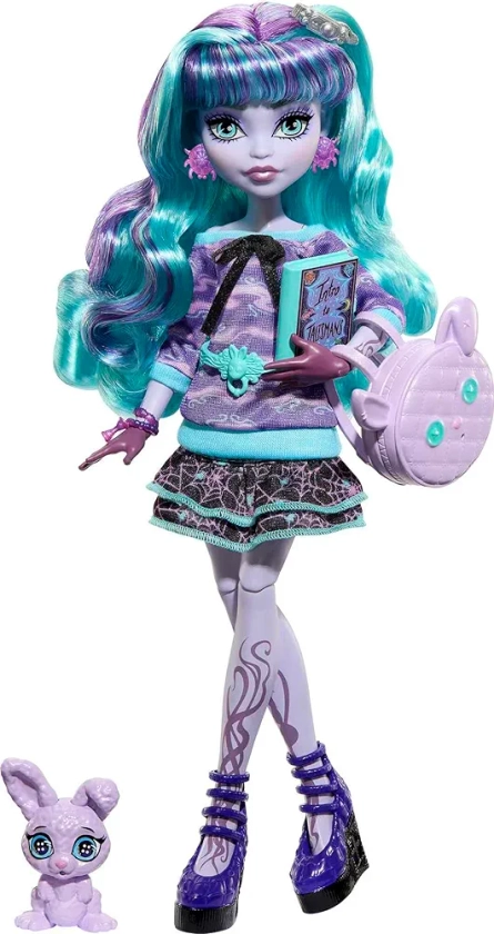 Monster High Doll and Sleepover Accessories, Twyla Doll with Pet Bunny Dustin, Creepover Party, HLP87