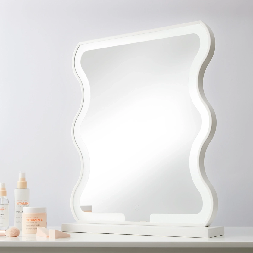 Wavy LED Mirror