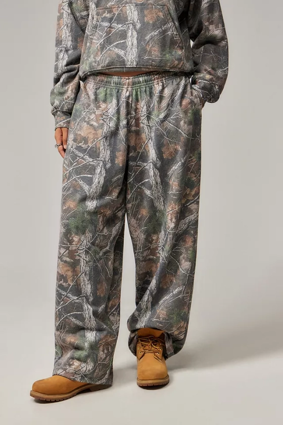 BDG Hunter Camo Baggy Jogger