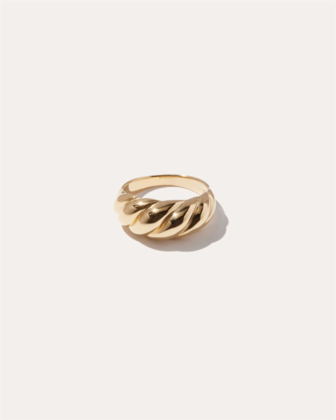 Crossiant Ring | Quince