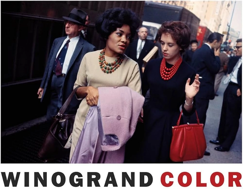 Amazon.com: Garry Winogrand: Winogrand Color: 9781936611188: Almereyda, Michael, Kismaric, Susan, Winogrand, Garry: Books