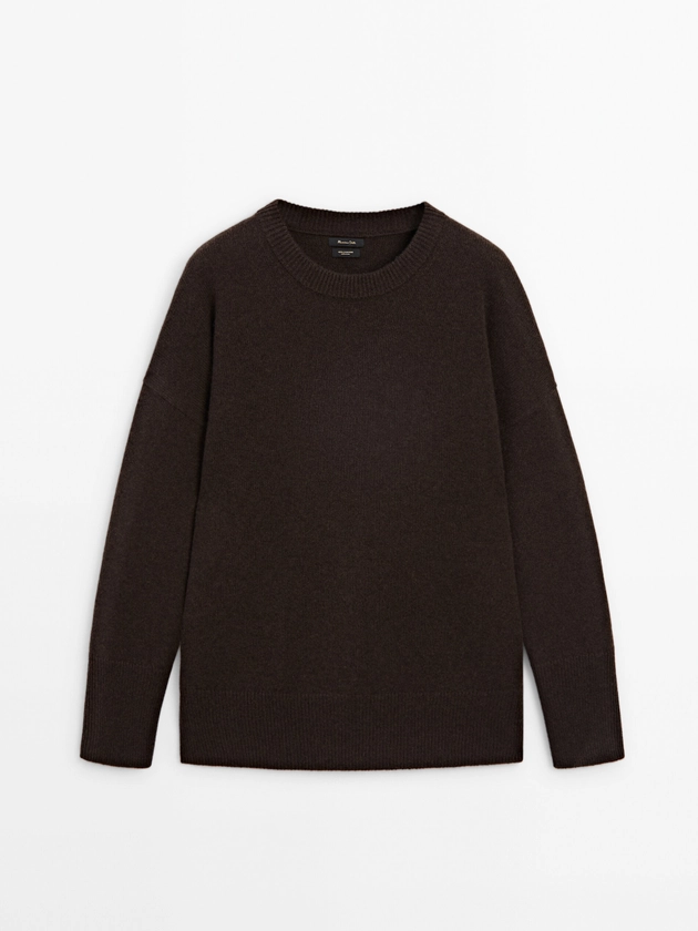 Pull oversize en maille 100 % cachemire · Chocolat, Rouge, Turquoise, Marron Taupe, Terre Cuite · Pulls Et Cardigans | Massimo Dutti