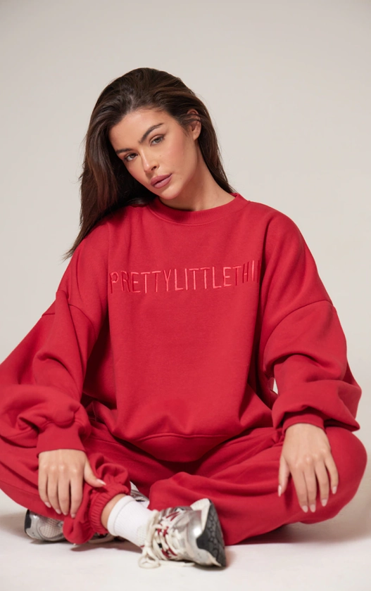 PRETTYLITTLETHING Red Boxy Embroidered Sweatshirt